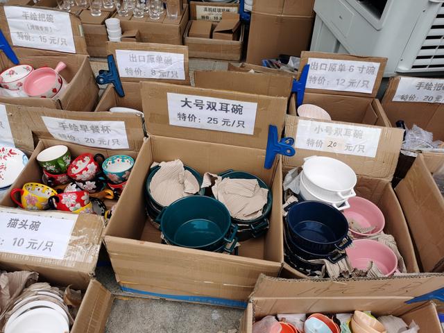 廣州南泰日用品批發市場為何成為網紅打卡地？三大魅力解析