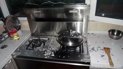 集成灶爆炸疑云 偶然事件還是安全隱患？揭秘廚柜下的真相